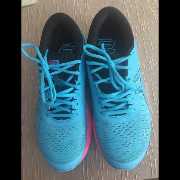 asics ladies running shoes